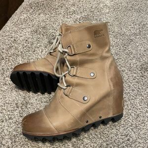 Sorel Wedge Boots
